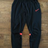 Nike - страхотно мъжко долнище ХЛ, снимка 4 - Спортни дрехи, екипи - 45226736