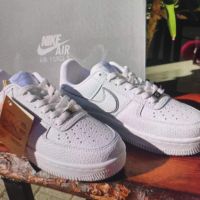 Чисто нови Nike air force 1 обувки номер 40, снимка 4 - Други - 45769152