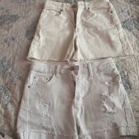 Бели къси панталони С р-р, снимка 1 - Къси панталони и бермуди - 45746847