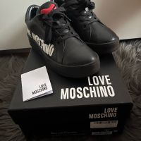 Love Moschino Дамски обувки, снимка 1 - Дамски ежедневни обувки - 45132662