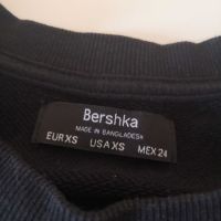 Къс суитчър Bershka, снимка 3 - Суичъри - 46143874