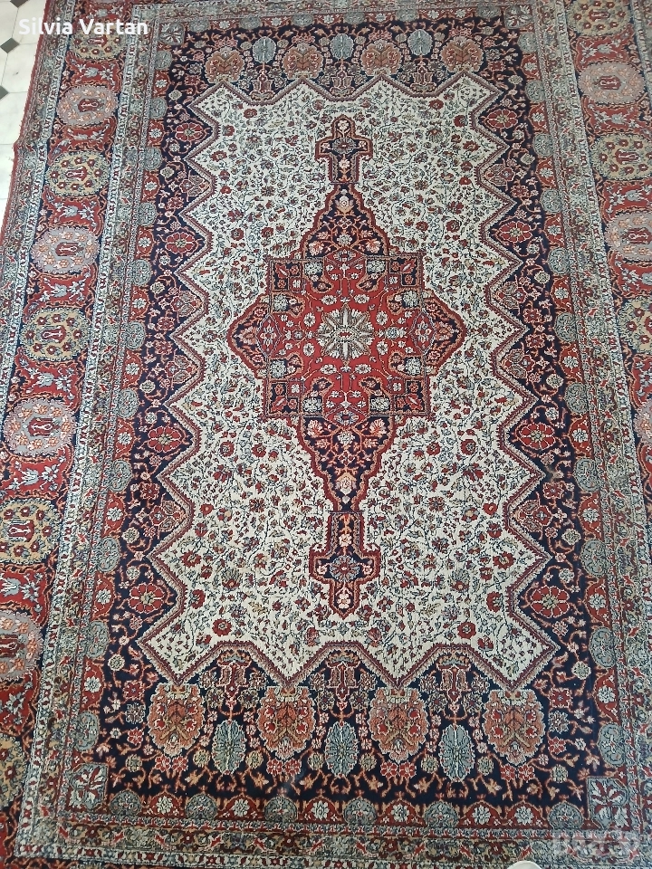 Персийски килим, снимка 1