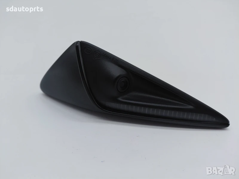 1495865-20-D Нова Камера мигач Дясна Tesla 3 Y 2017-2023, снимка 1
