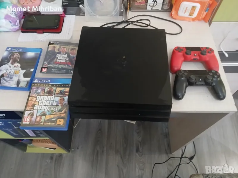 PlayStation 4 PRO 1TB софтуера 9.0, снимка 1