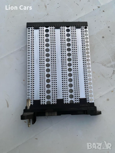 РАДИЯТОР - НАГРЕВАТЕЛ ПАРНО ГОЛФ7 ПАСАТ 8 АУДИ А3, снимка 1