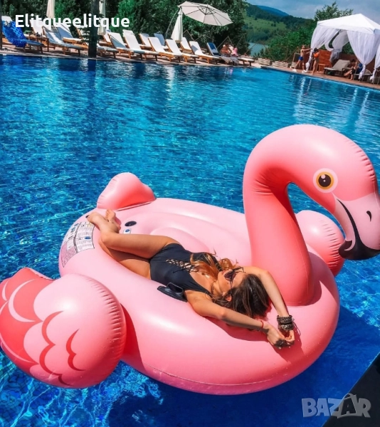 Плувайте с комфорт и стил с нашите надуваеми шезлонги-Фламинго, Еднорог или Лебед, снимка 1