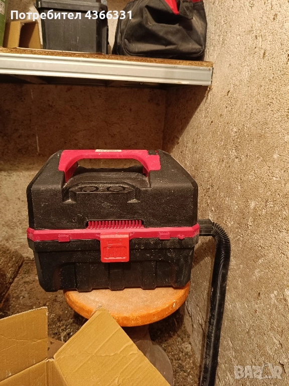 Акумулаторна прахосмукачка , снимка 1