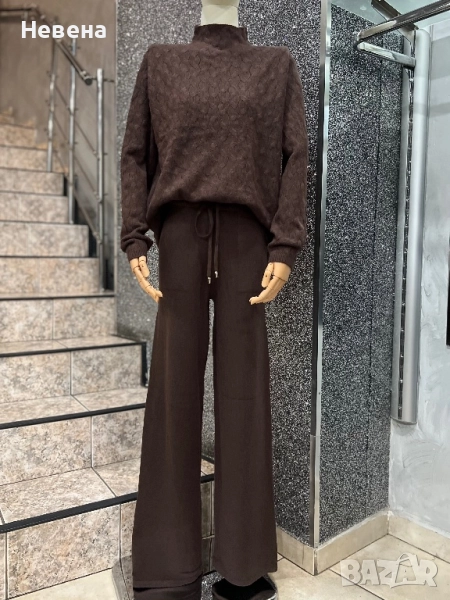 Дамски сет-панталон и блуза, снимка 1