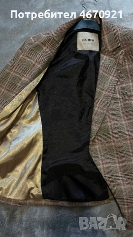 Дамско яке размер S на каре, носено два пъти, снимка 4 - Якета - 52681561