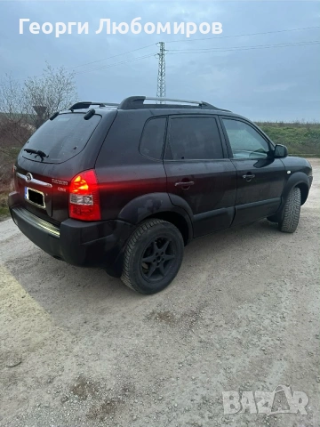 Hyundai Tucson 2.0CRdi, снимка 3 - Автомобили и джипове - 54123061