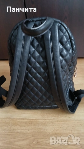 Оригинална дамска раница GUESS , снимка 2 - Раници - 53118362