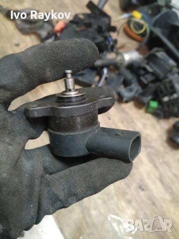 Клапан за регулиране на налягането на горивото Mercedes, Dodge, 6110780149 , 0281002241 