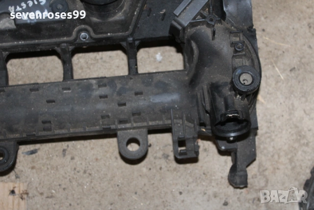 Капак клапани Форд Фиеста 6 2011 1.4d Ford Fiesta 6, снимка 4 - Части - 53489460