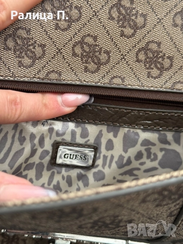 Голяма дамска чанта GUESS , снимка 4 - Чанти - 51883864