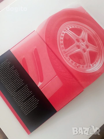 Колекционерска книга Ferrari – The Ultimate History (Пълната история), снимка 2 - Други - 54008391