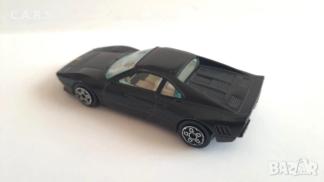 Bburago Ferrari GTO MADE IN ITALY - Мащаб 1:43, снимка 3 - Колекции - 54088860