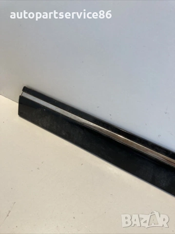 Кора / декоративна лайсна за предна дясна врата черна за Mercedes B Class W245 (2008) A1696983662, снимка 3 - Части - 53897427