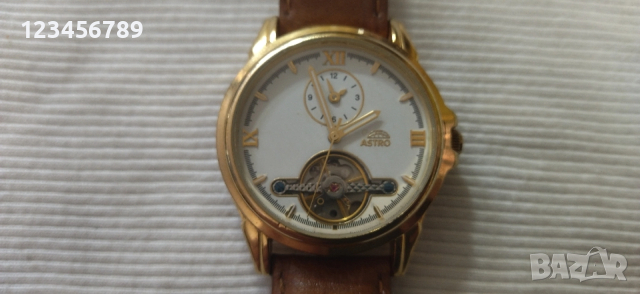 Автоматичен Швейцарски часовик,отлично работещ,кожена каишка, снимка 2 - Мъжки - 53578475