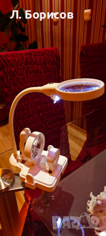 Настолна LED лампа лупа с 3 вида увеличение, снимка 2 - Настолни лампи - 45003072