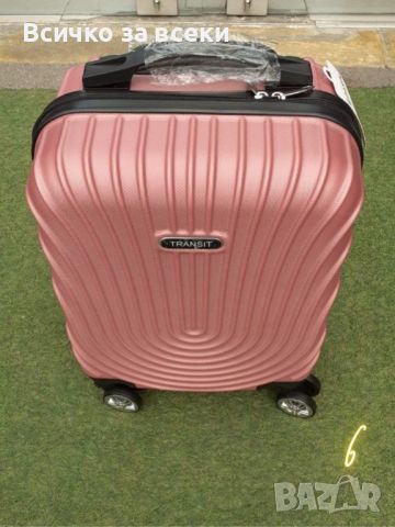 Стилен куфар с колелца за ръчен багаж с твърдо покритие 40/30/20см, снимка 5 - Куфари - 45470511