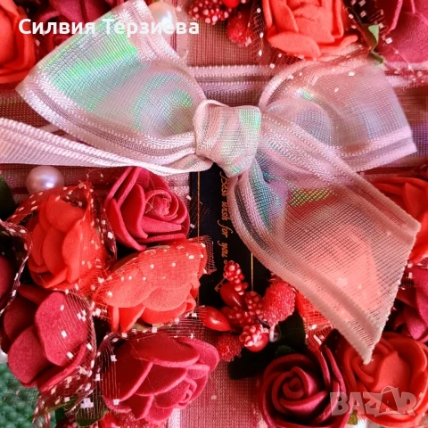 Луксозна кутия за подарък, ръчно изработена и декорирана "Рози", снимка 3 - Декорация за дома - 50578555