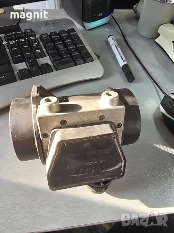 0280212010 Дебитомер Bosch 17185219 / 265211A BMW 3 (E36) 320i 24V E31,850i,E32 750i M70