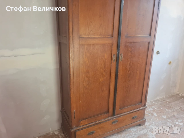Стар масивен гардероб, изработен от благороден орех, снимка 7 - Антикварни и старинни предмети - 53856873