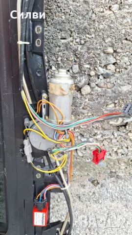 Панорамен покрив люк шибидах за Рено Сценик 1 99-03г. от Renault Scenic I моторчета, снимка 15 - Части - 50381197