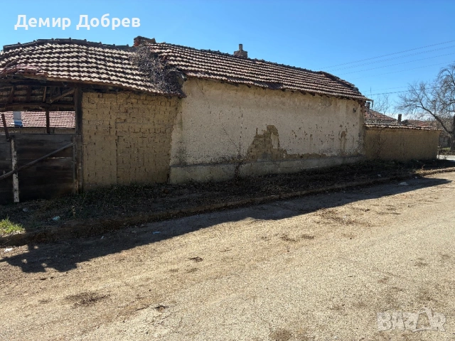 Не обитаема Къща С.Тулово, снимка 3 - Къщи - 53904022