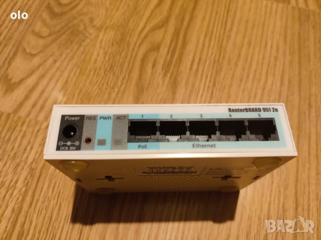 MikroTik RB951-2n безжичен рутер, снимка 2 - Рутери - 51646036