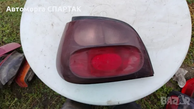 Ляв стоп от Рено меган 96г Renault megane 1996г, снимка 1 - Части - 47235173