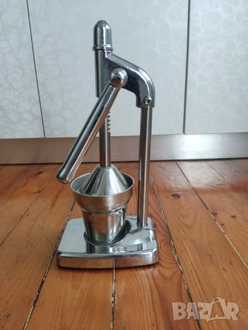 Професионална ръчна цитруспреса, снимка 3 - Обзавеждане на кухня - 53663283