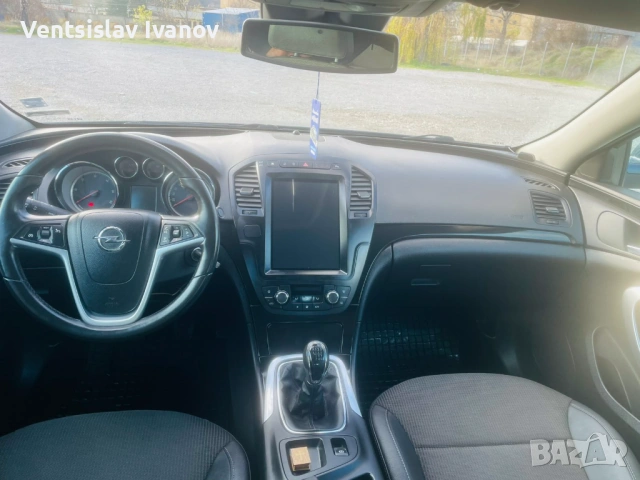 Opel Insignia, снимка 4 - Автомобили и джипове - 53249050
