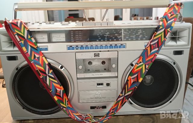 Радиокасетофон JVC RC M70 jvc rc m70 jvc M70 jvc m 70 JVC M70Boombox Ghettoblaster , снимка 1 - Радиокасетофони, транзистори - 45439786