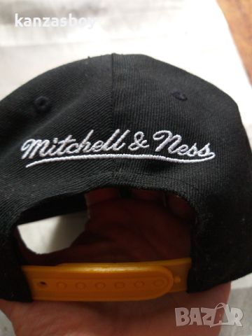 mitchell and ness - страхотна шапка , снимка 6 - Шапки - 45700763