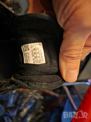Adidas-original-номер 44.5-45, снимка 5 - Маратонки - 53482780
