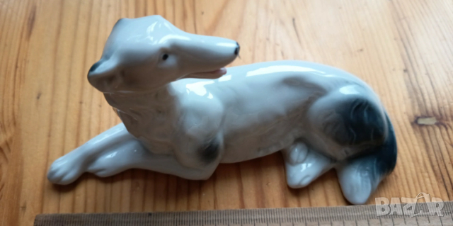 Порцеланова фигура на руски вълкодав (борзой), снимка 3 - Колекции - 53224316