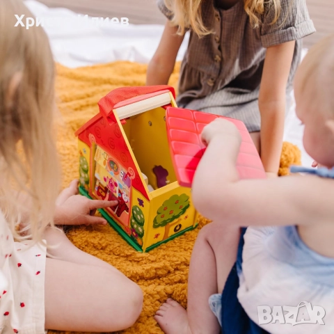Melissa and Doug Дървена къщичка с активности Загадките на Блу, снимка 5 - Образователни игри - 52196232