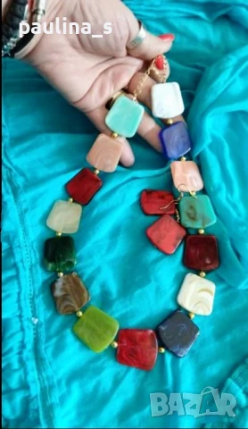 Два различни броя / Комплект от шал и бижута , снимка 8 - Бижутерийни комплекти - 29220720