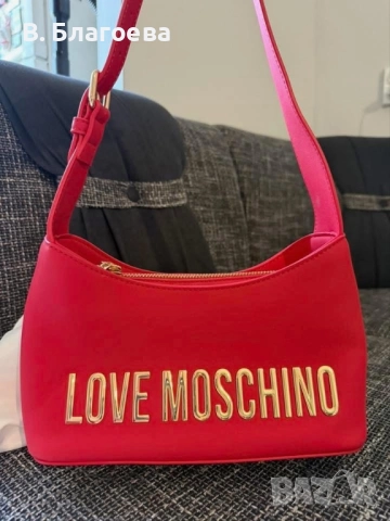  Оригинална дамска чанта Love Moschino 