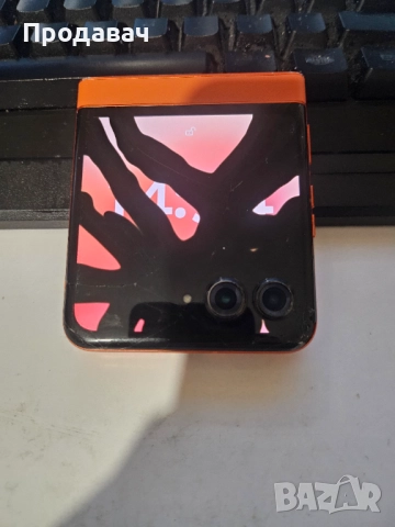 Motorola Razr 50 цял за части, снимка 3 - Samsung - 52867760