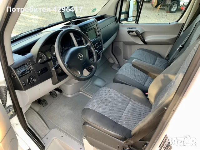 Mercedes-Benz Sprinter 316 163кс-ПАДАЩ БОРД-КЛИМАТИК-НАВИГАЦИЯ, снимка 11 - Камиони - 47991442