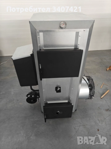 Отоплител за Топъл Въздух на Масло,Дърва и др, снимка 1