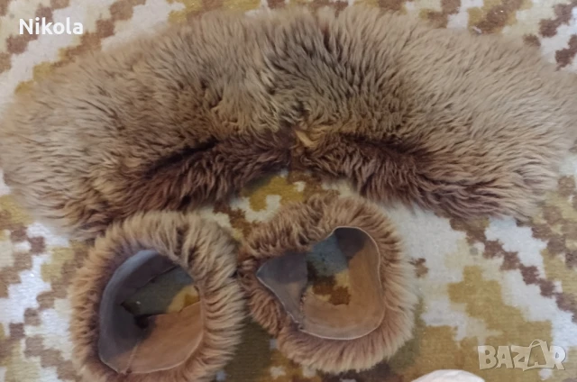 Кожена яка и ръкавели