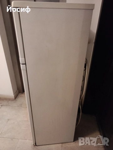 Хладилник с камера ZANUSSI ZRT-628W, 270л В/Ш/Д - 160/55/60, снимка 4 - Хладилници - 52655048