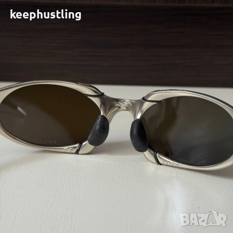 Oakley x Metal Romeo нови Унисекс слънчеви очила, снимка 6 - Слънчеви и диоптрични очила - 53931161