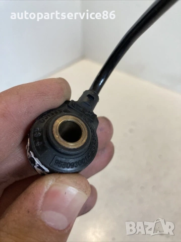 Сензор за детонация за KIA Venga 1.4 CRDi (2012) 9550930014, снимка 2 - Части - 53441009