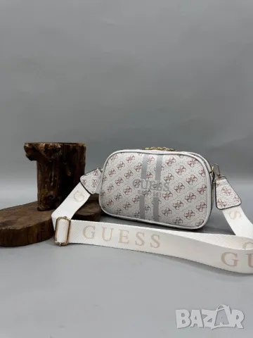 дамски чанти guess , снимка 9 - Чанти - 46900383