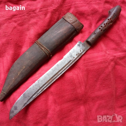 Хайдушки, овчарски нож, каракулак, ятаган.