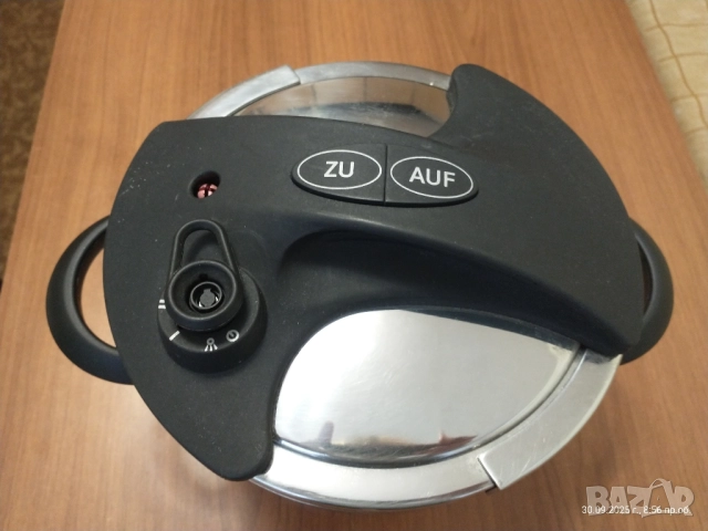 Тенджера под налягане B/R/K Germany 5,5 л – като нова. , снимка 3 - Съдове за готвене - 51887303